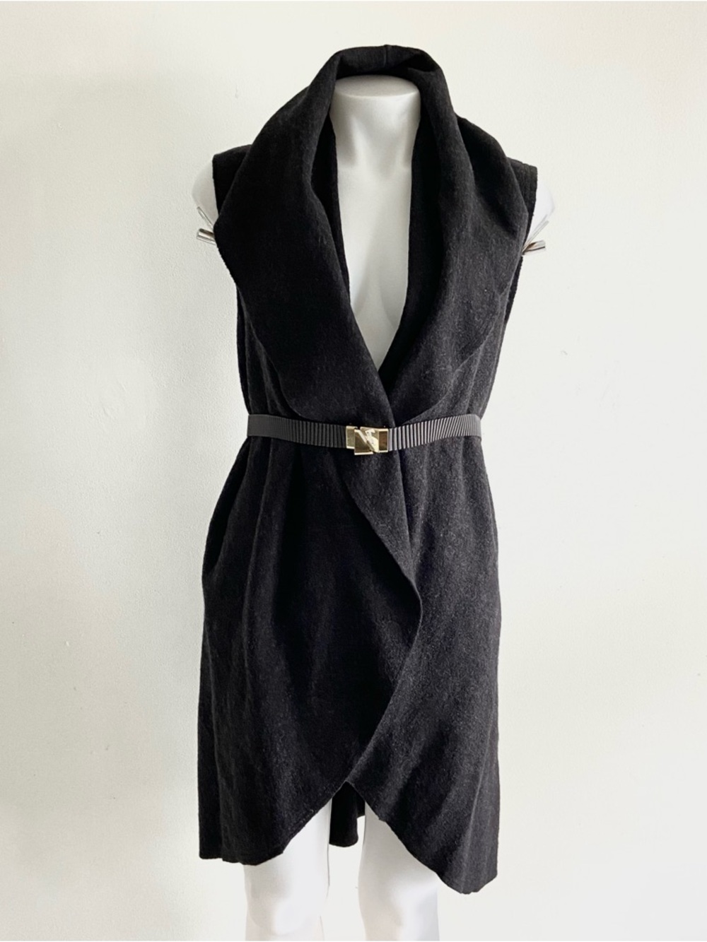 Moth Gray Black Draped‎ Sleeveless Cardigan Felted Wool M L